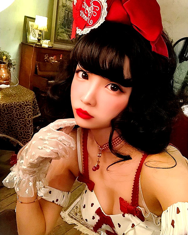 erokochiba instagram image archive image