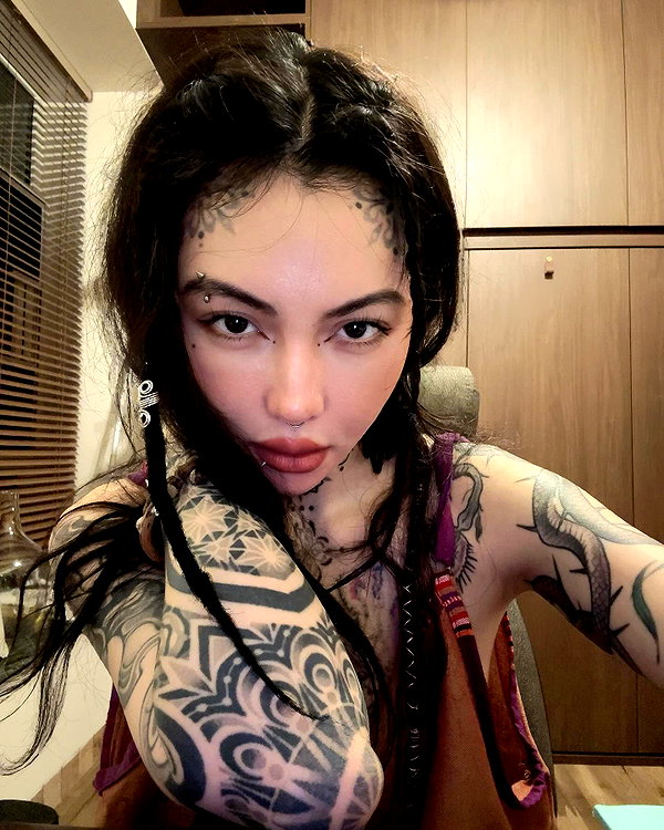 bad.toy instagram image archive image