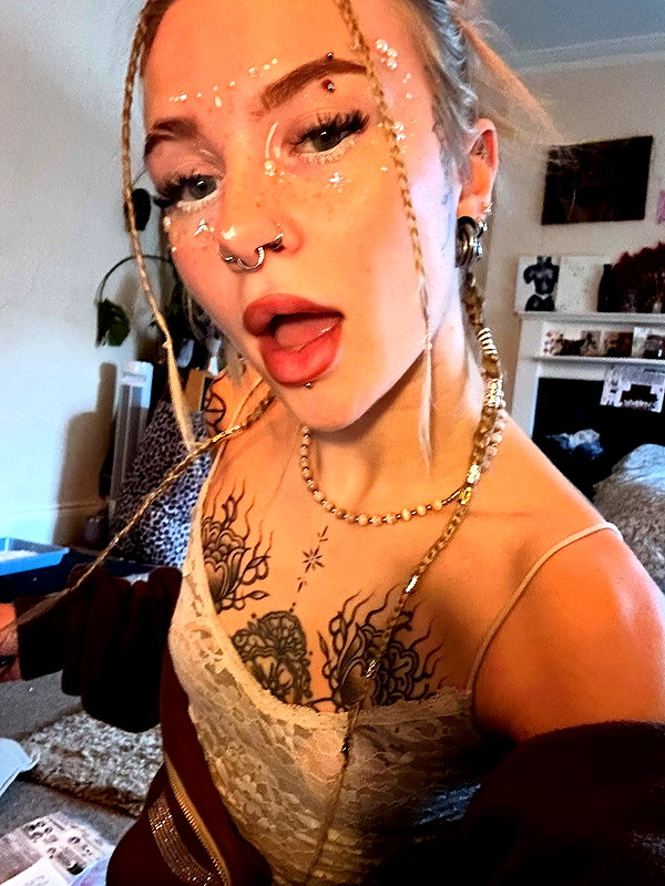 charley.chambers instagram image archive image