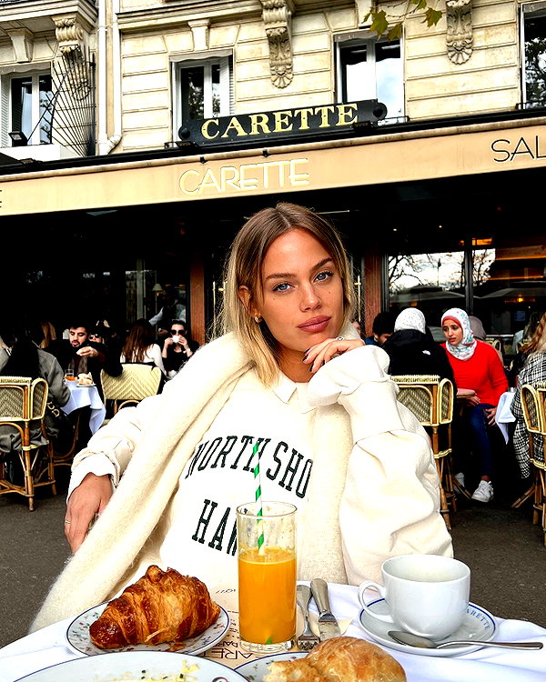 barzomer instagram image archive image