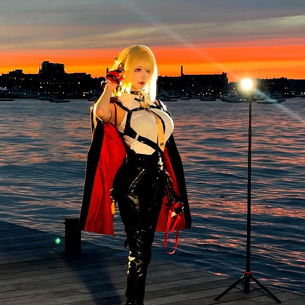 xier_cos instagram image archive image