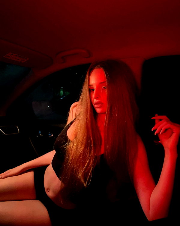 d.ddomyn instagram image archive image