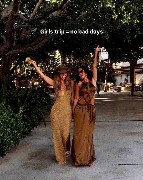 zoeliss instagram image archive image