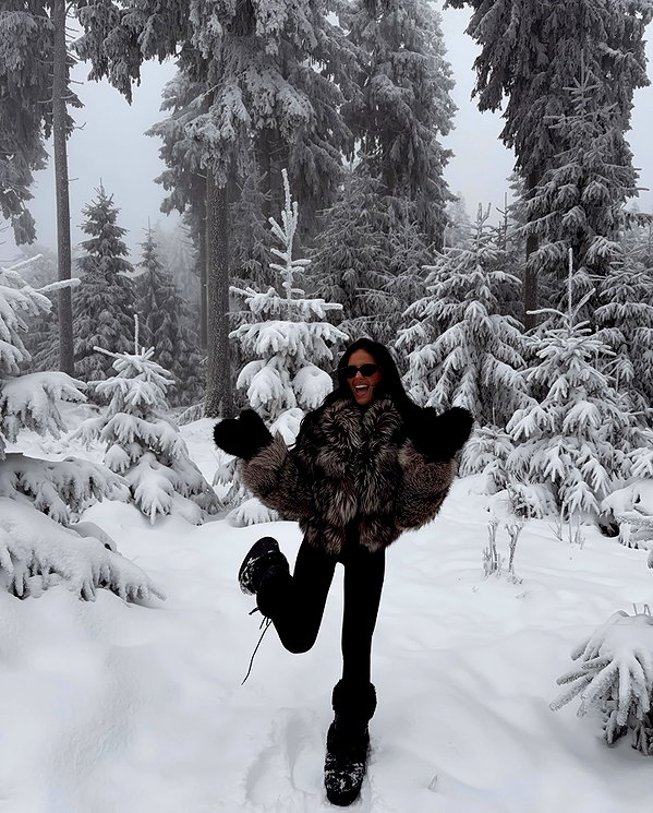 zoeliss instagram image archive image