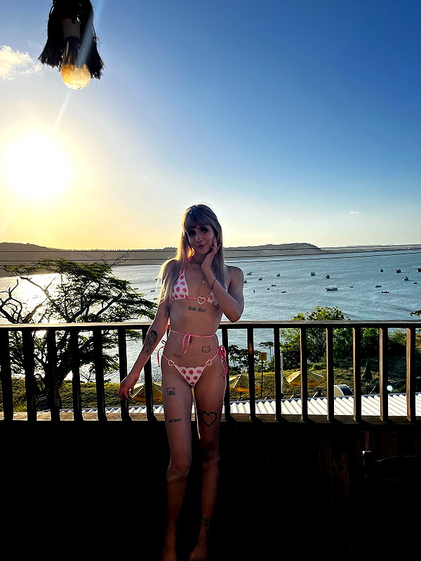 jadelaverne instagram image archive image