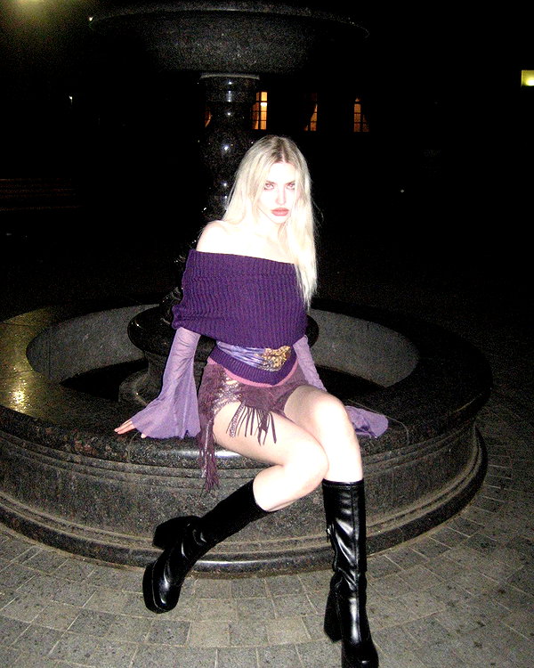 anya4everr instagram image archive image