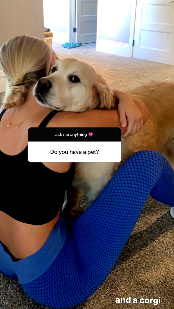 allie_dunn instagram image archive image