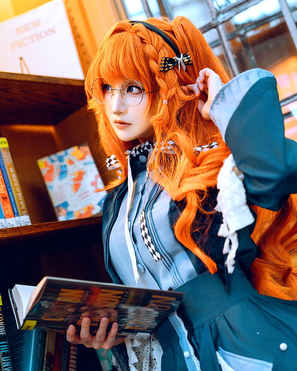 miee_cos instagram image archive image