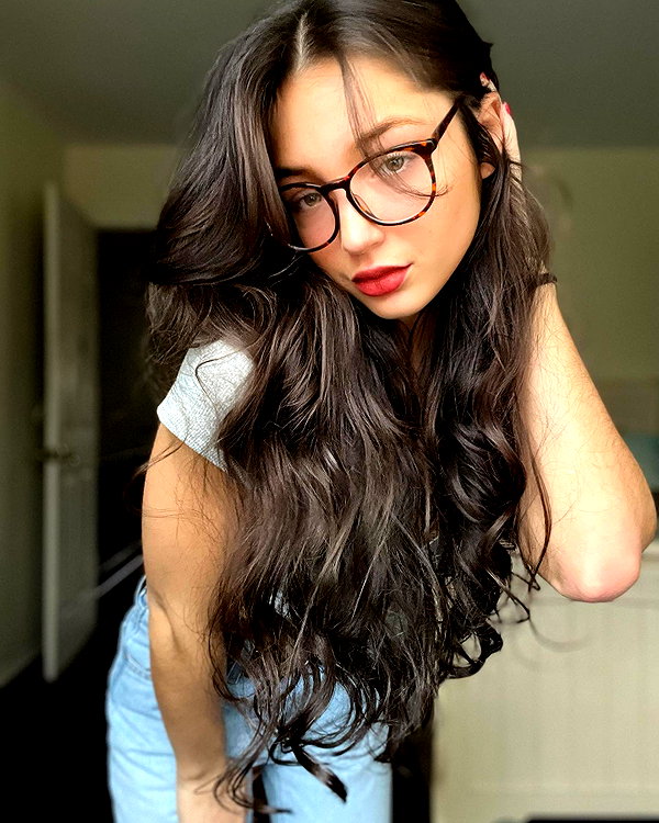 daniellebarnaa instagram image archive image