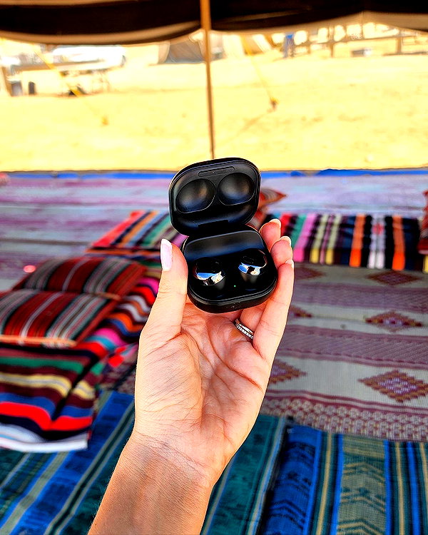 barzomer instagram image archive image