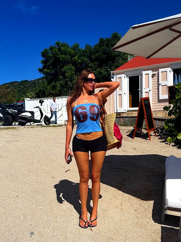 staskaranikolaou instagram image archive image