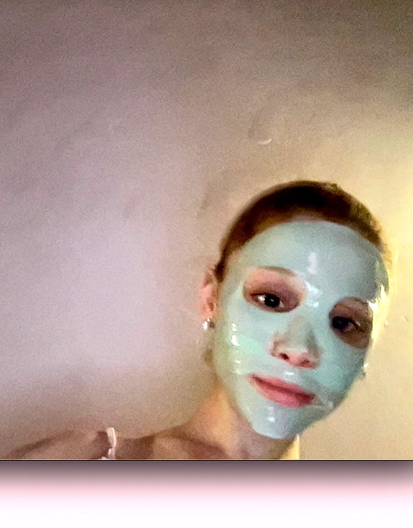 arianagrande instagram image archive image
