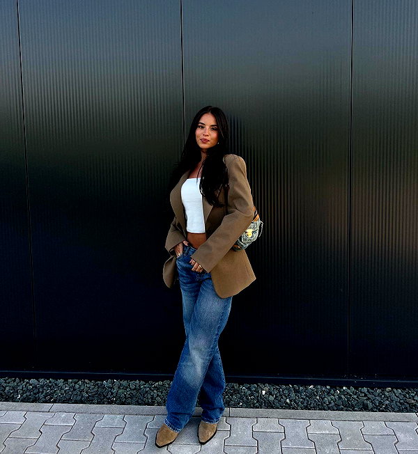 zoeliss instagram image archive image