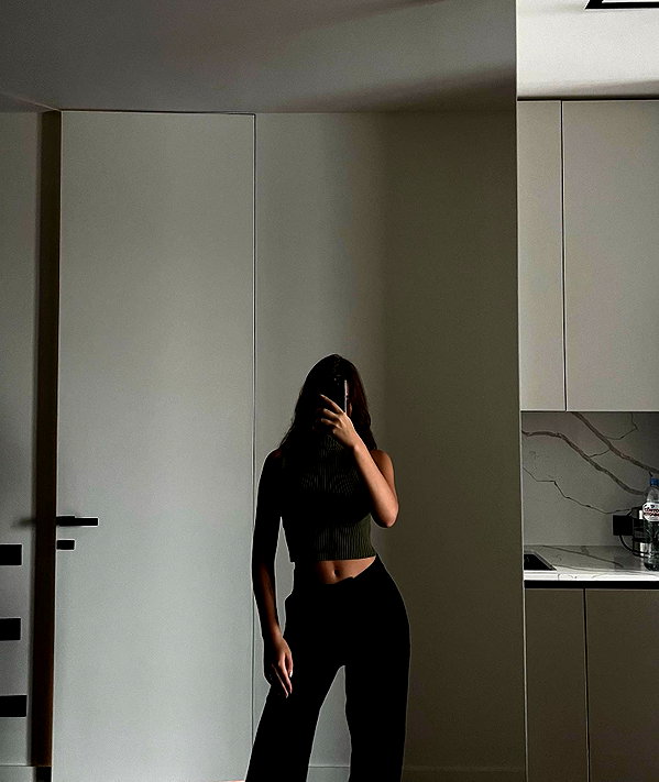 veroni22ka instagram image archive image
