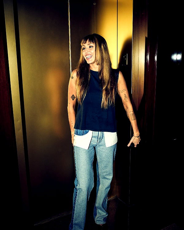 mileycyrus instagram image archive image