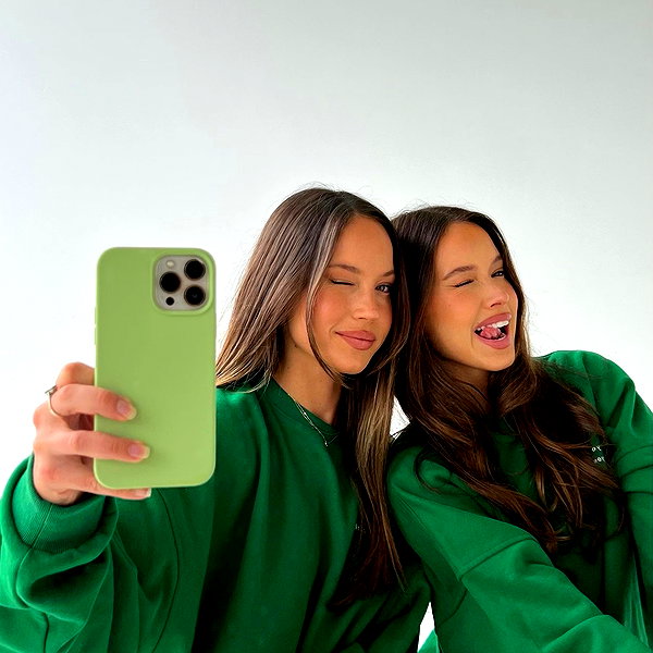 olivia.mathers instagram image archive image