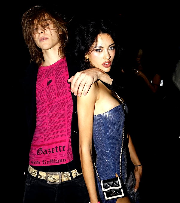 leonanaomii instagram image archive image