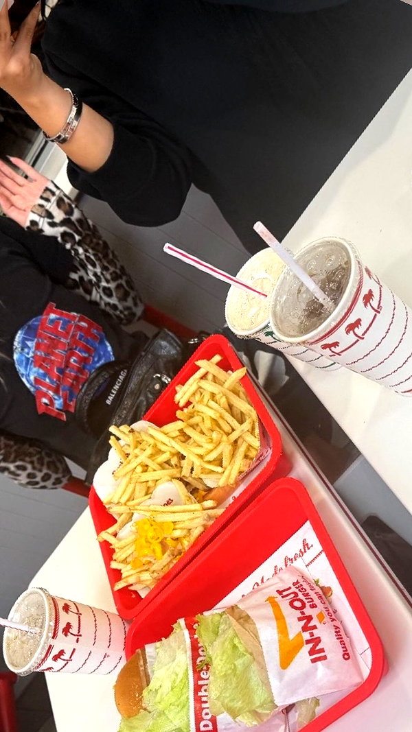 Archived image from @fyejax on Instagram