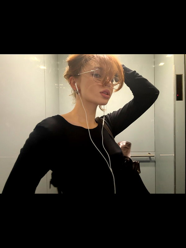 renatarrii instagram image archive image
