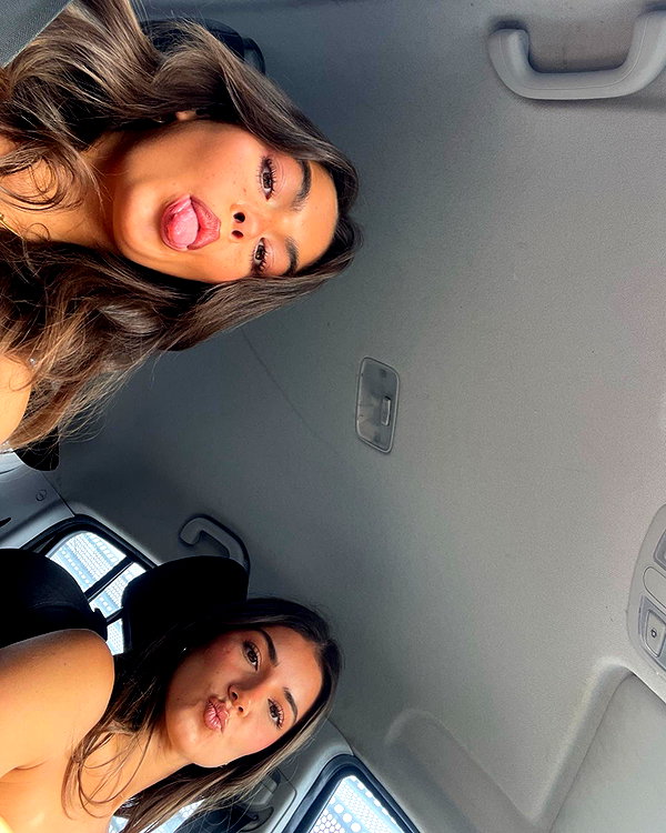 oliviaphillipps instagram image archive image