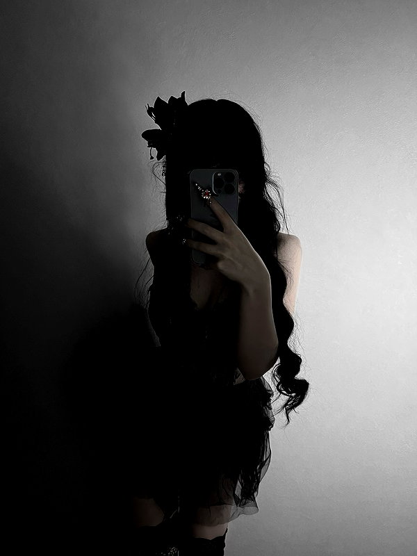 glowmoonshorty instagram image archive image