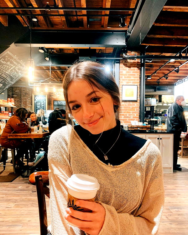 sadieemckennaa instagram image archive image