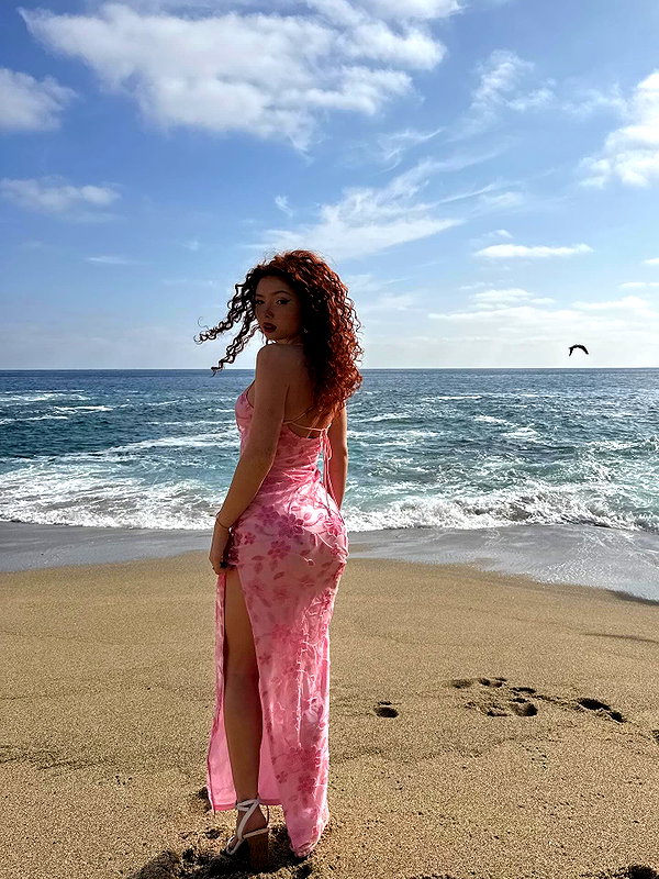 livia._.paige instagram image archive image