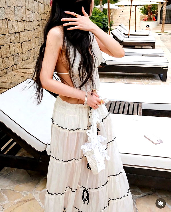 lyhythuedoxinh instagram image archive image