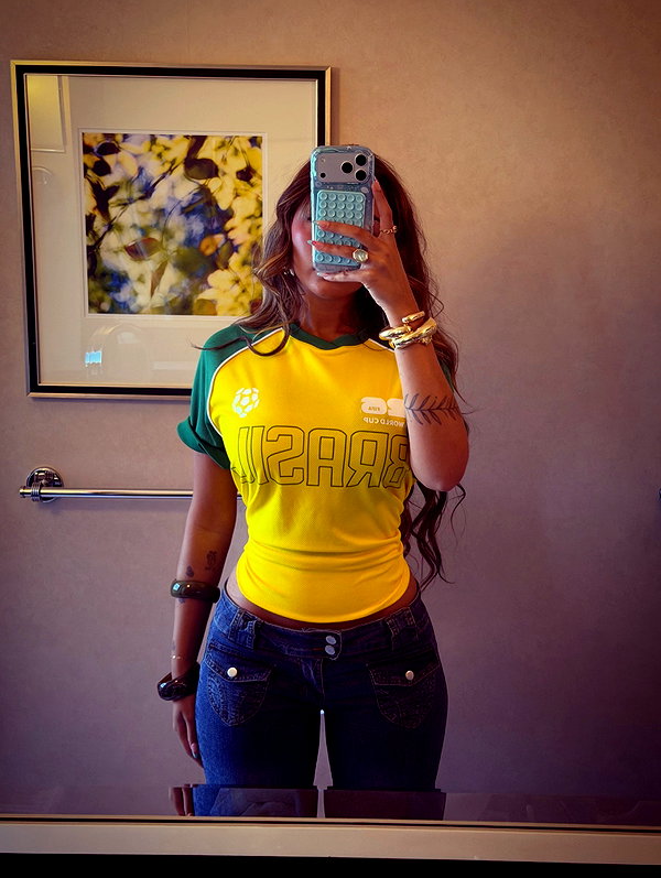 gabimfmoura instagram image archive image