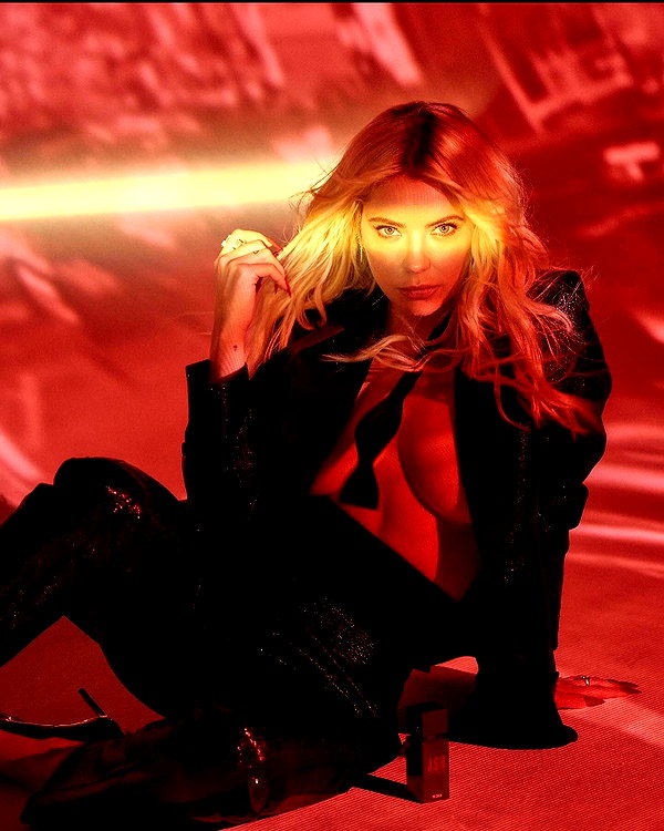 ashleybenson instagram image archive image