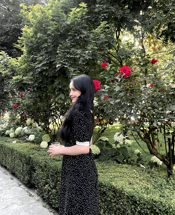 1uvgabi instagram image archive image