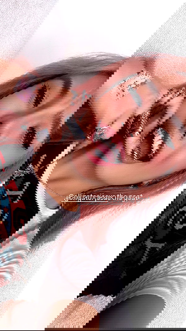 tiffanobi tiffanobi archive image