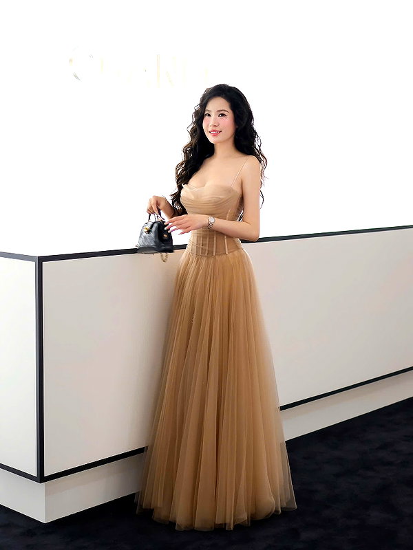 lyhythuedoxinh instagram image archive image