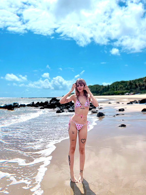 jadelaverne instagram image archive image