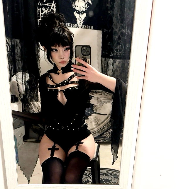 vampiryska instagram image archive image