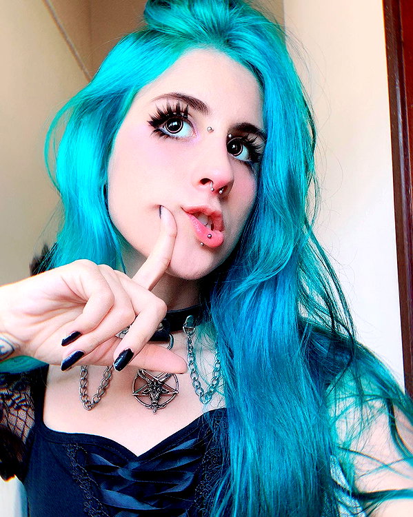 jadelaverne instagram image archive image