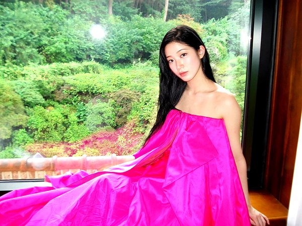 zuhazana instagram image archive image