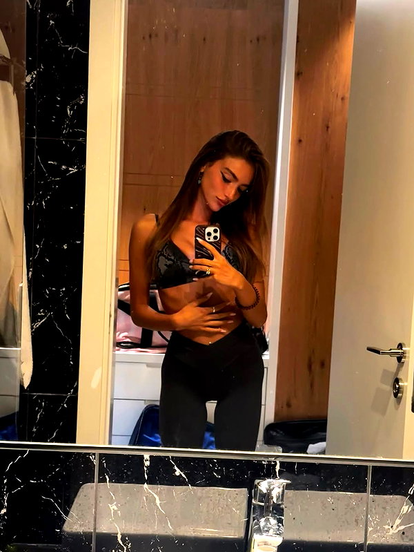 libby_reut instagram image archive image