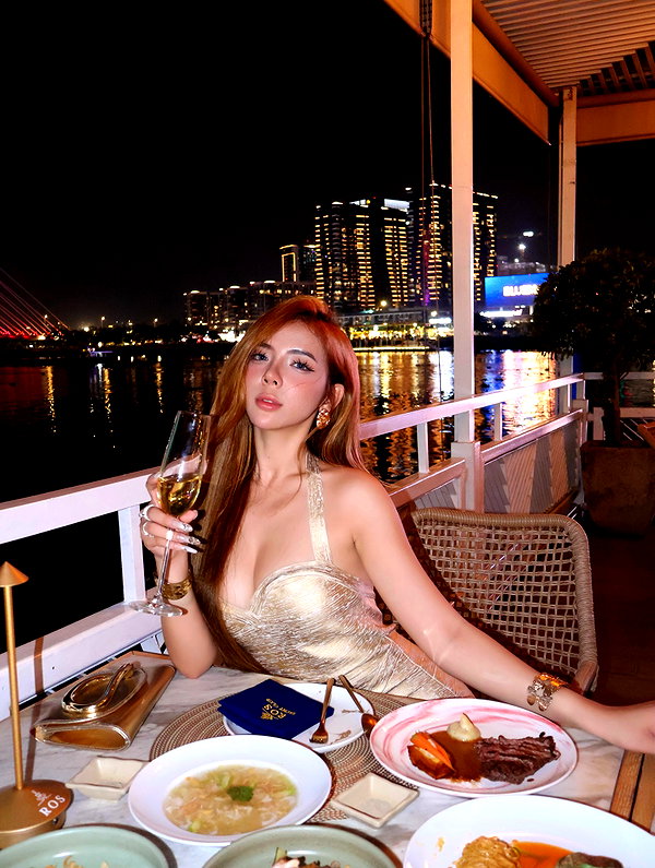 lyhythuedoxinh instagram image archive image