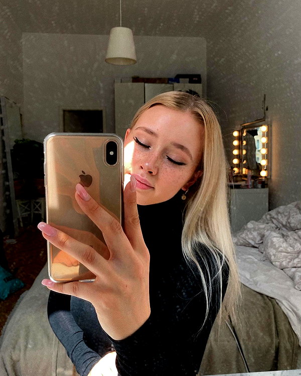 lilih instagram image archive image