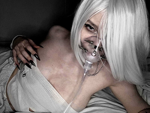 glowmoonshorty instagram image archive image
