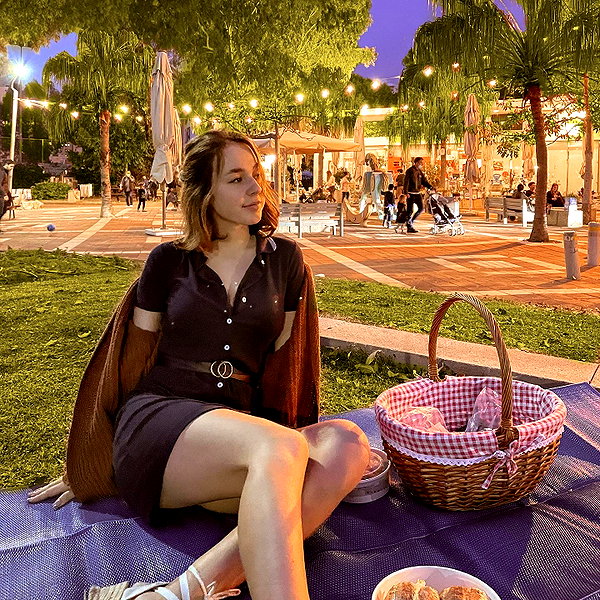 yanavekno instagram image archive image