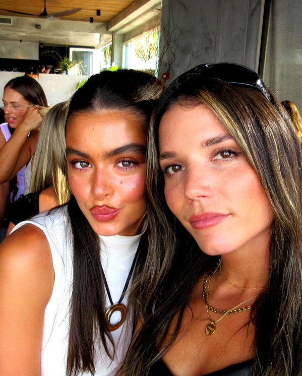 oliviaphillipps instagram image archive image