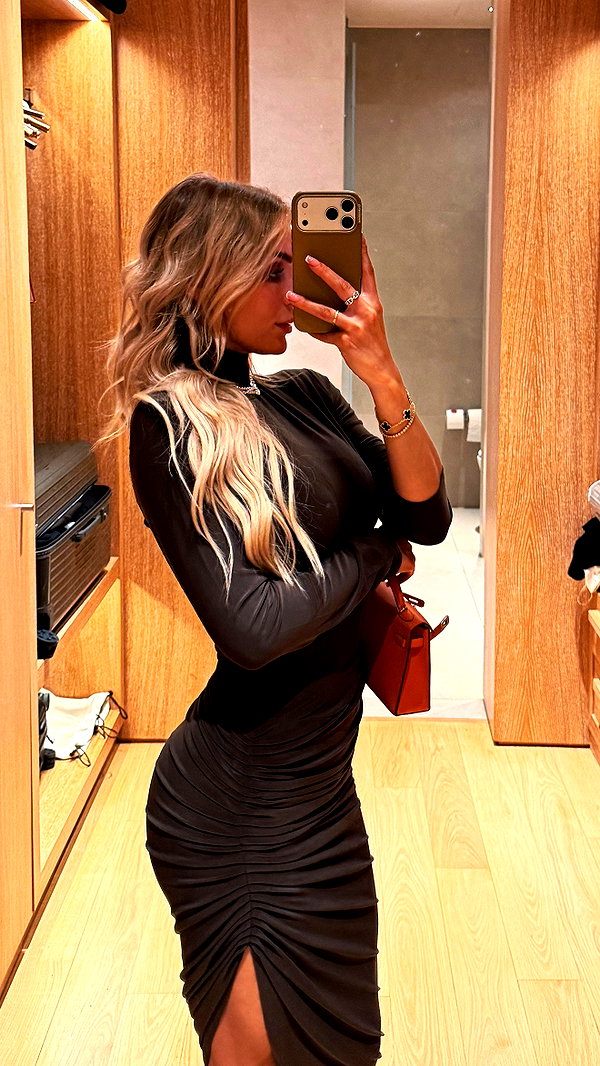 alexis.blond instagram image archive image