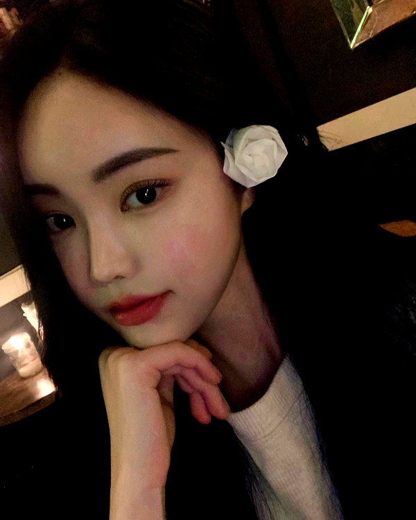 daxbin instagram image archive image