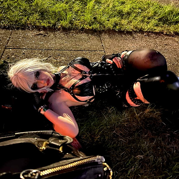 starzd3ad instagram image archive image