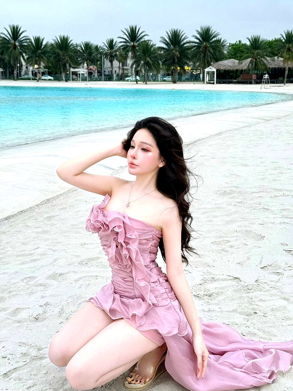 lyhythuedoxinh instagram image archive image