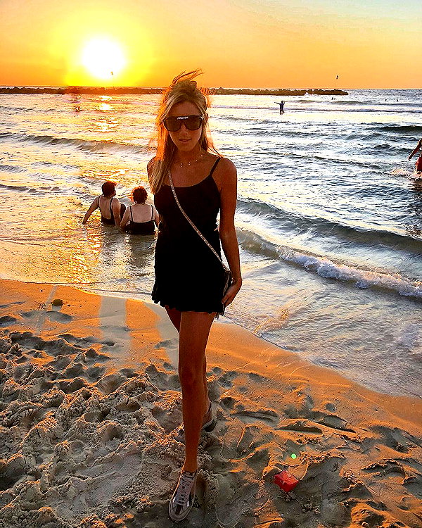 annezivi instagram image archive image