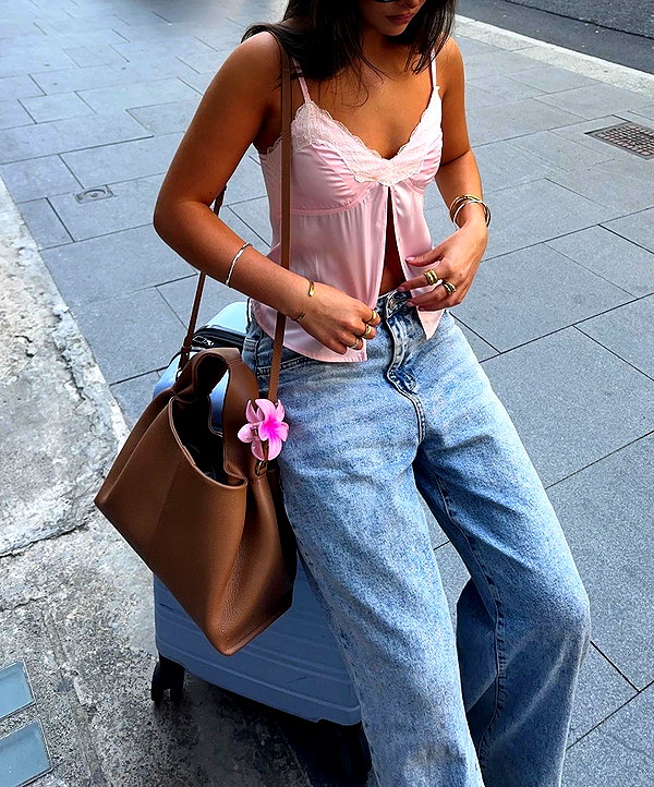oliviaphillipps instagram image archive image