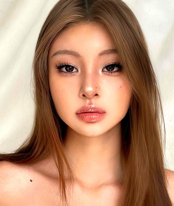 baddiesessence instagram image archive image